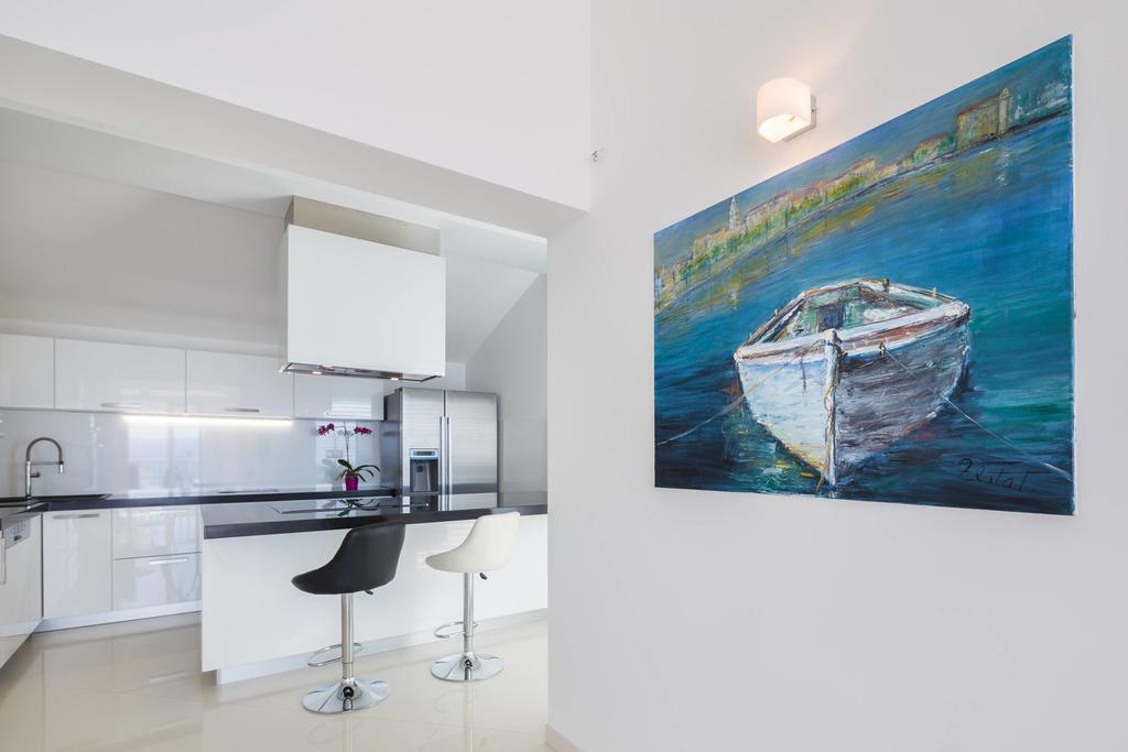 אומיס Beach Penthouse Diamond מראה חיצוני תמונה